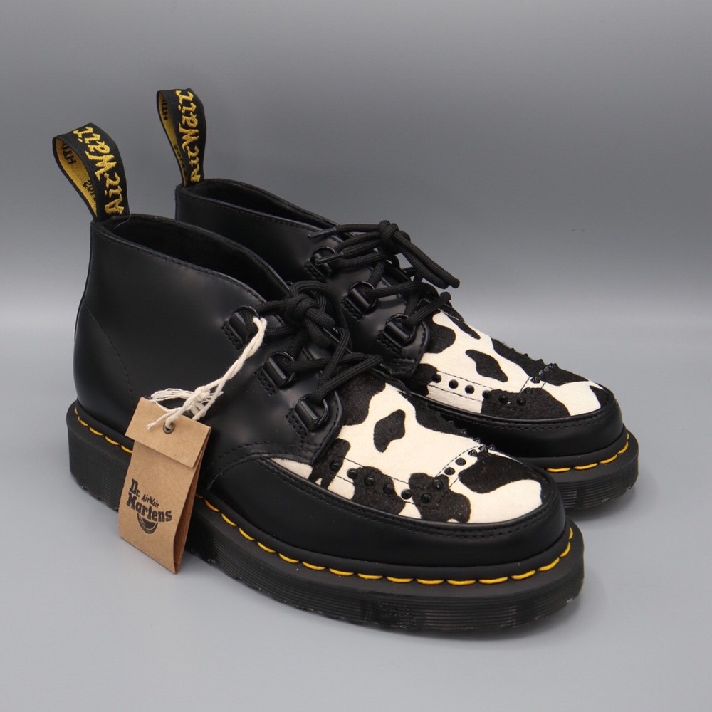 DR. MARTENS RAMSEY CHUKKA Polished Cowhide Print